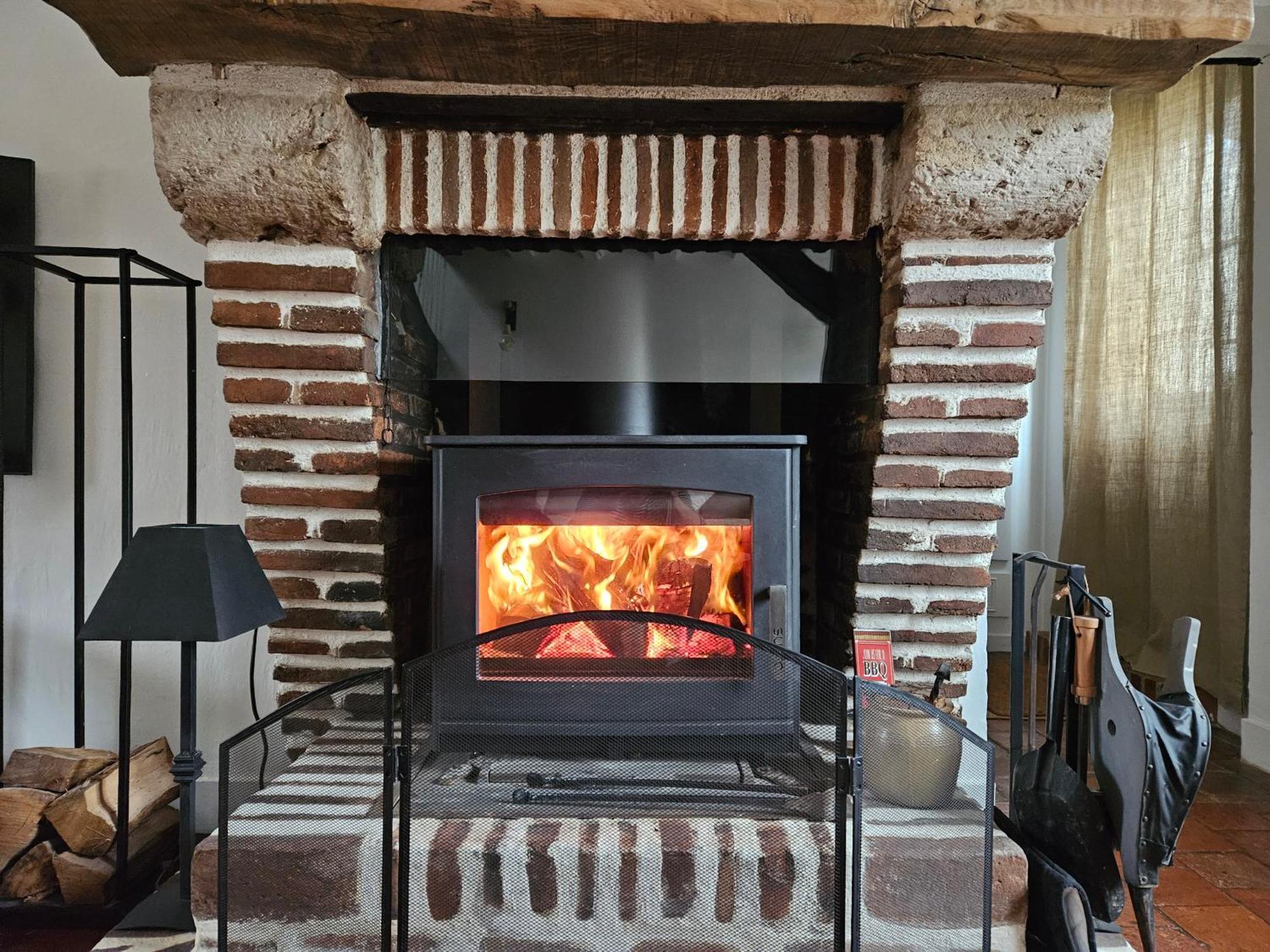 Le Sully, Gite Aux Portes De La Sologne ลาแฟร์เต-แซงโตแบ็ง ภายนอก รูปภาพ
